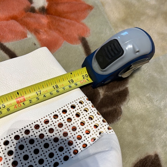 Ralph Lauren White purse - Picture 11 of 11